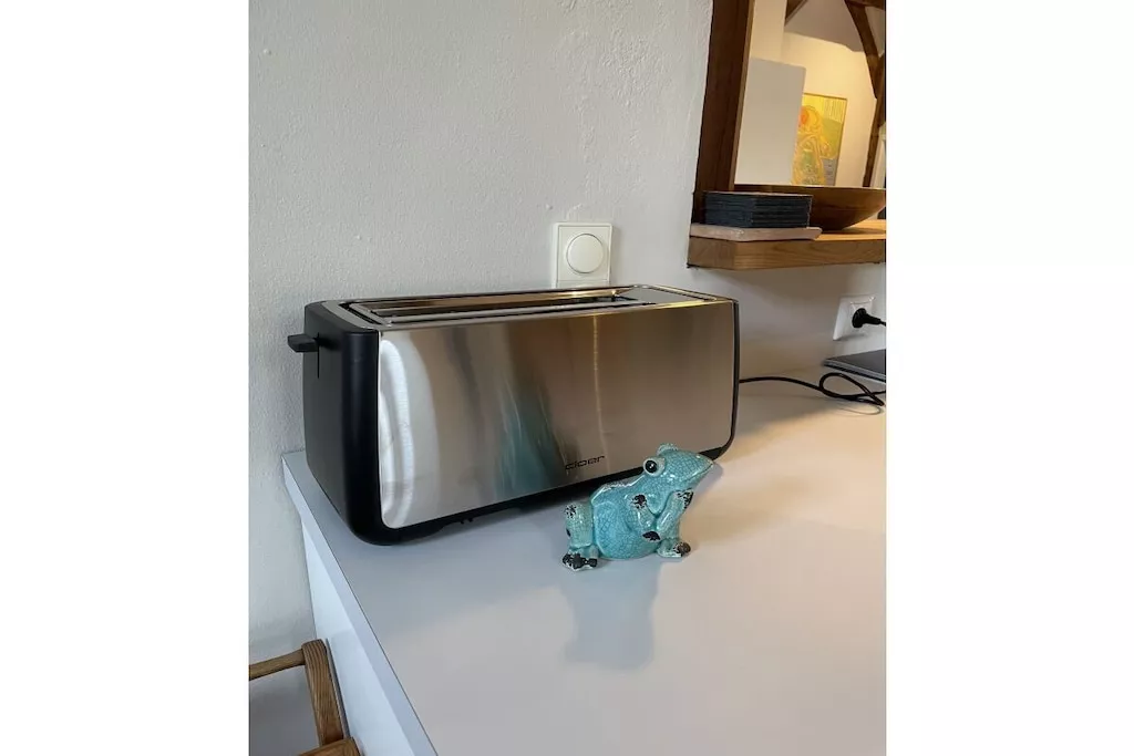 381797-Kitchen