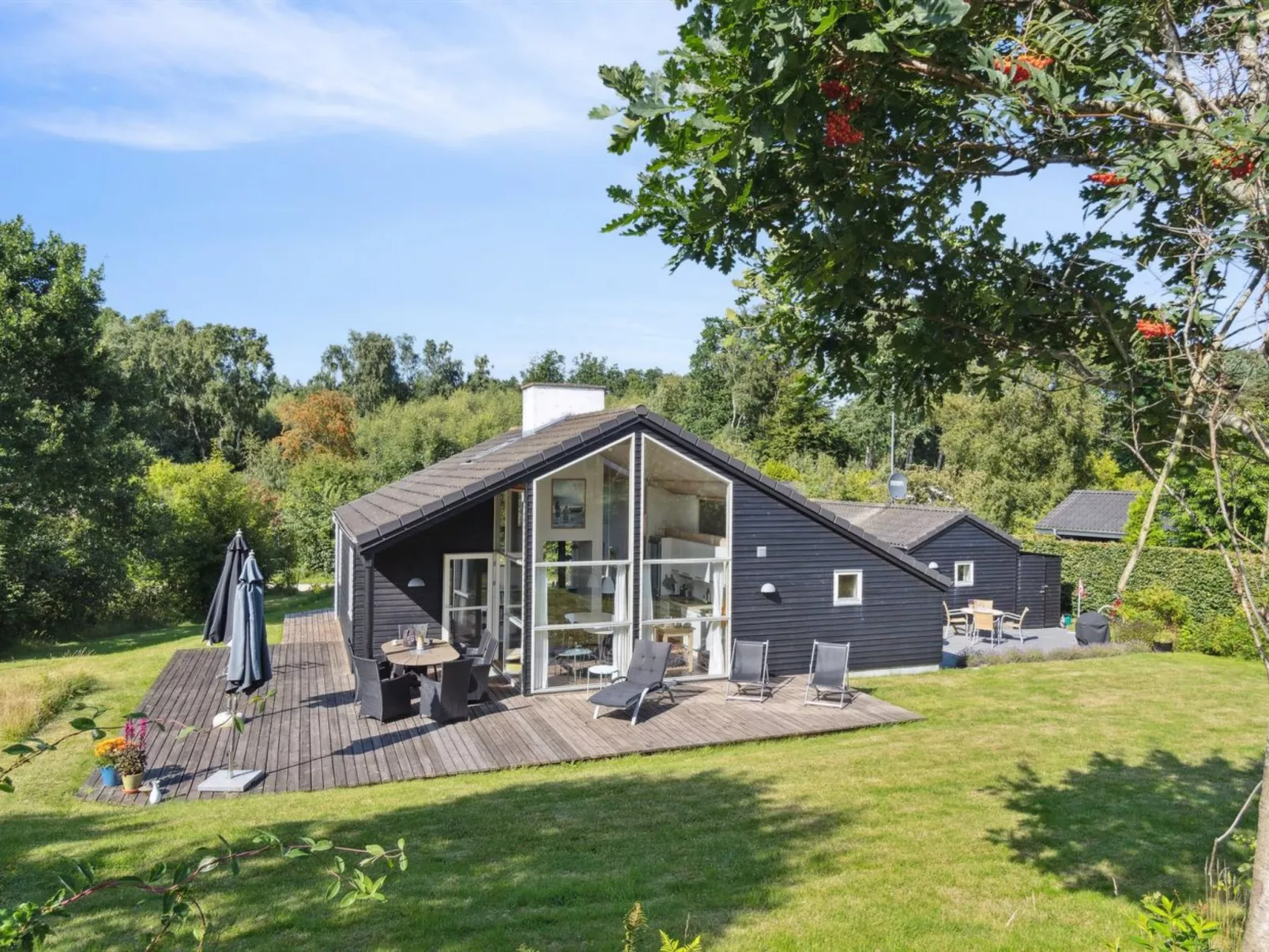 "Henrika" - 300m from the sea-Outside