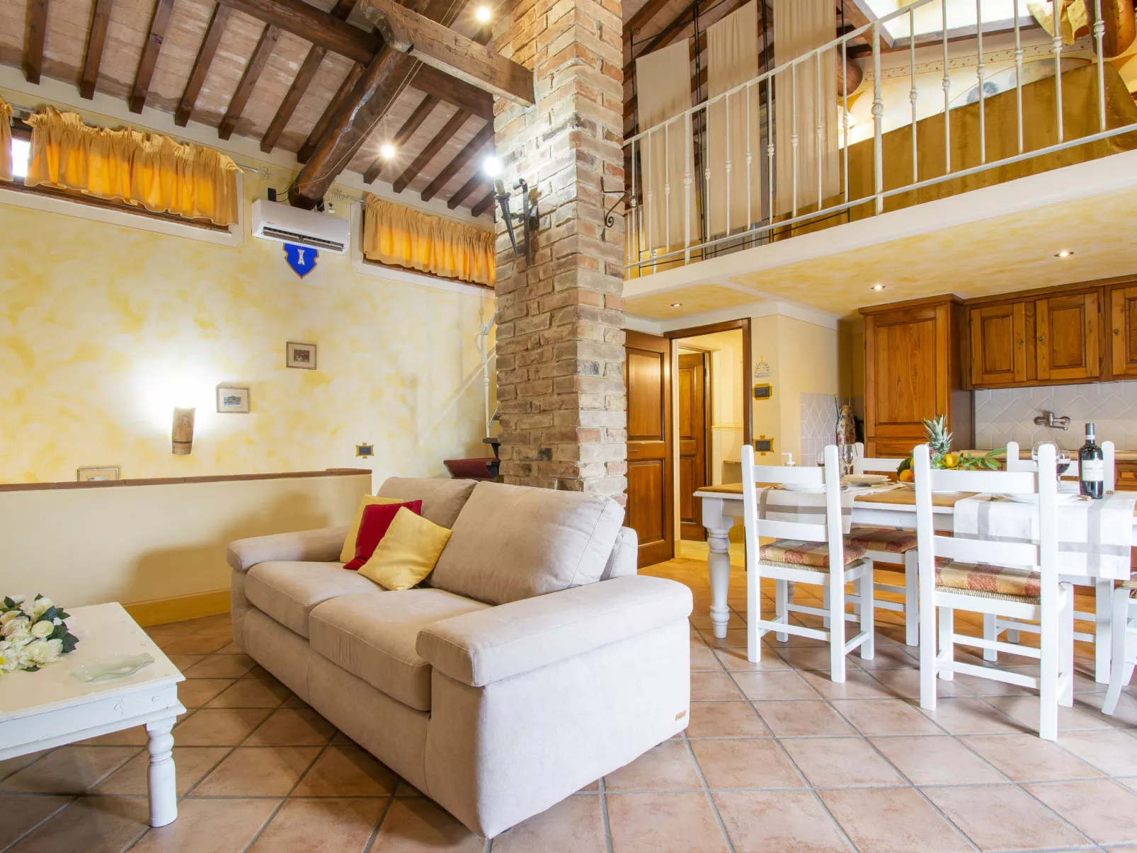 La Vecchia Pieve-Drinnen