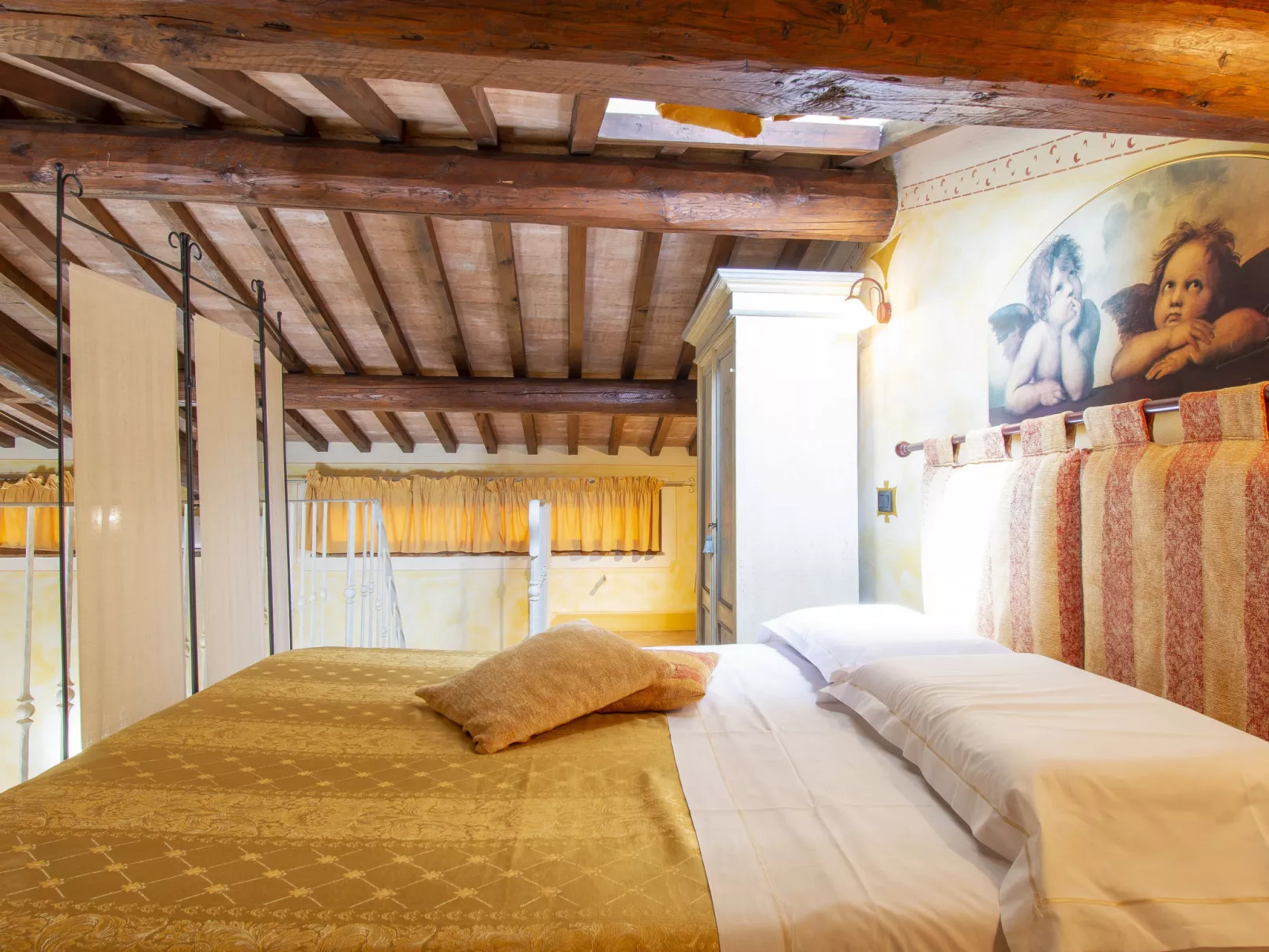 La Vecchia Pieve-Drinnen