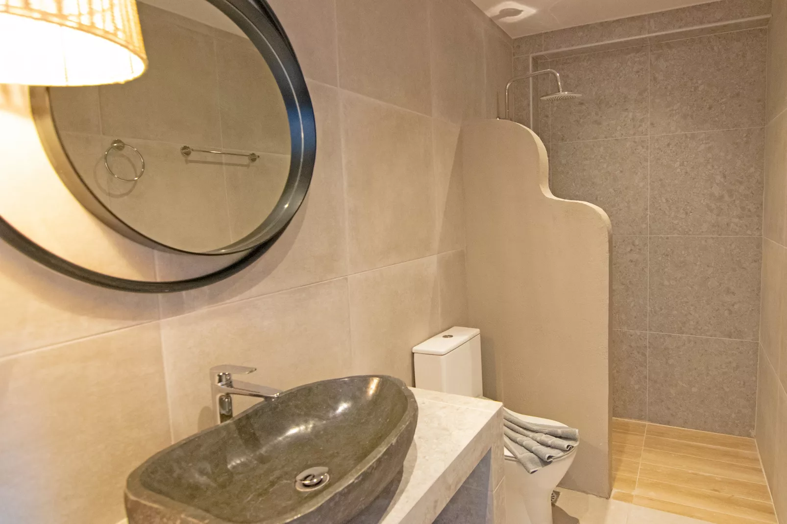 Varkotopi 4-Salle de bain