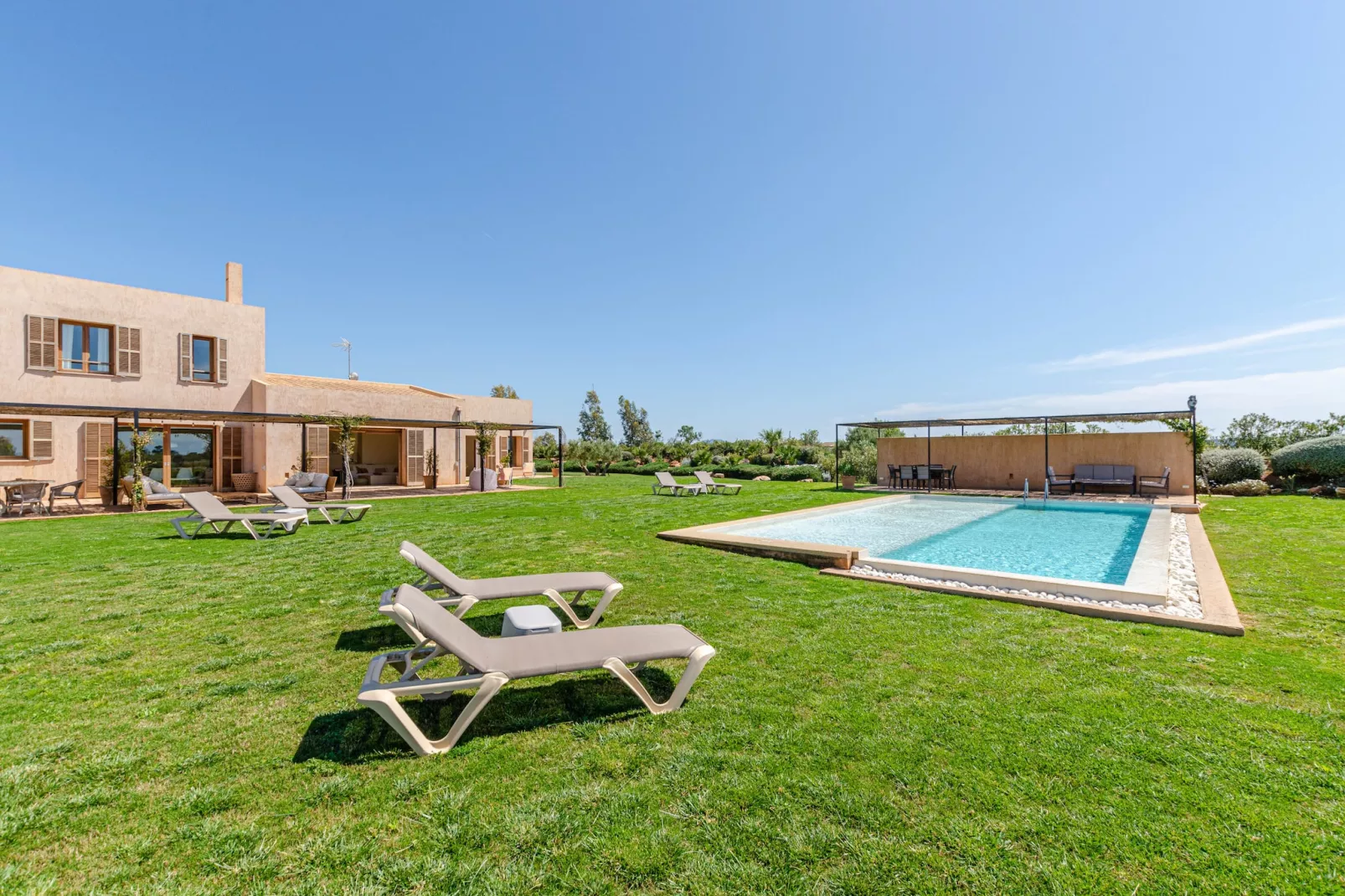 YourHouse Thalassa-Pool