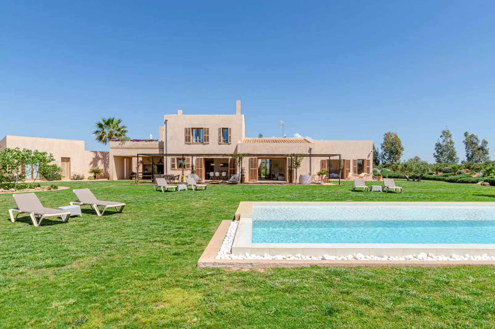 YourHouse Thalassa-Pool