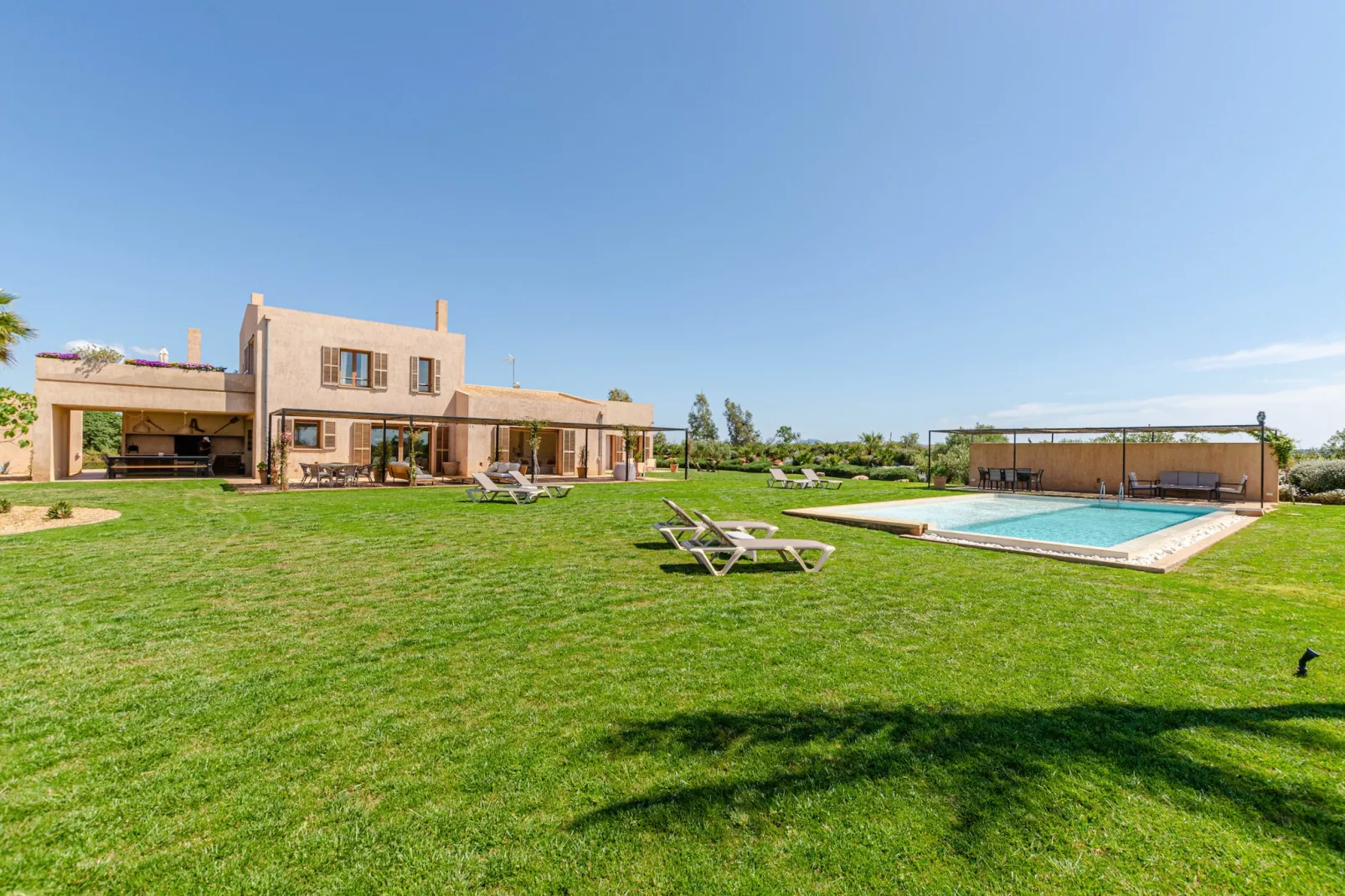 YourHouse Thalassa-Pool