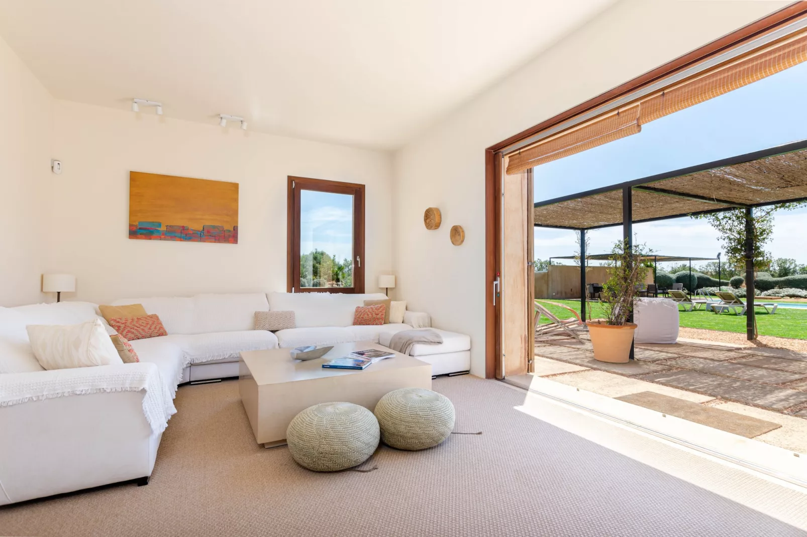YourHouse Thalassa-Living room