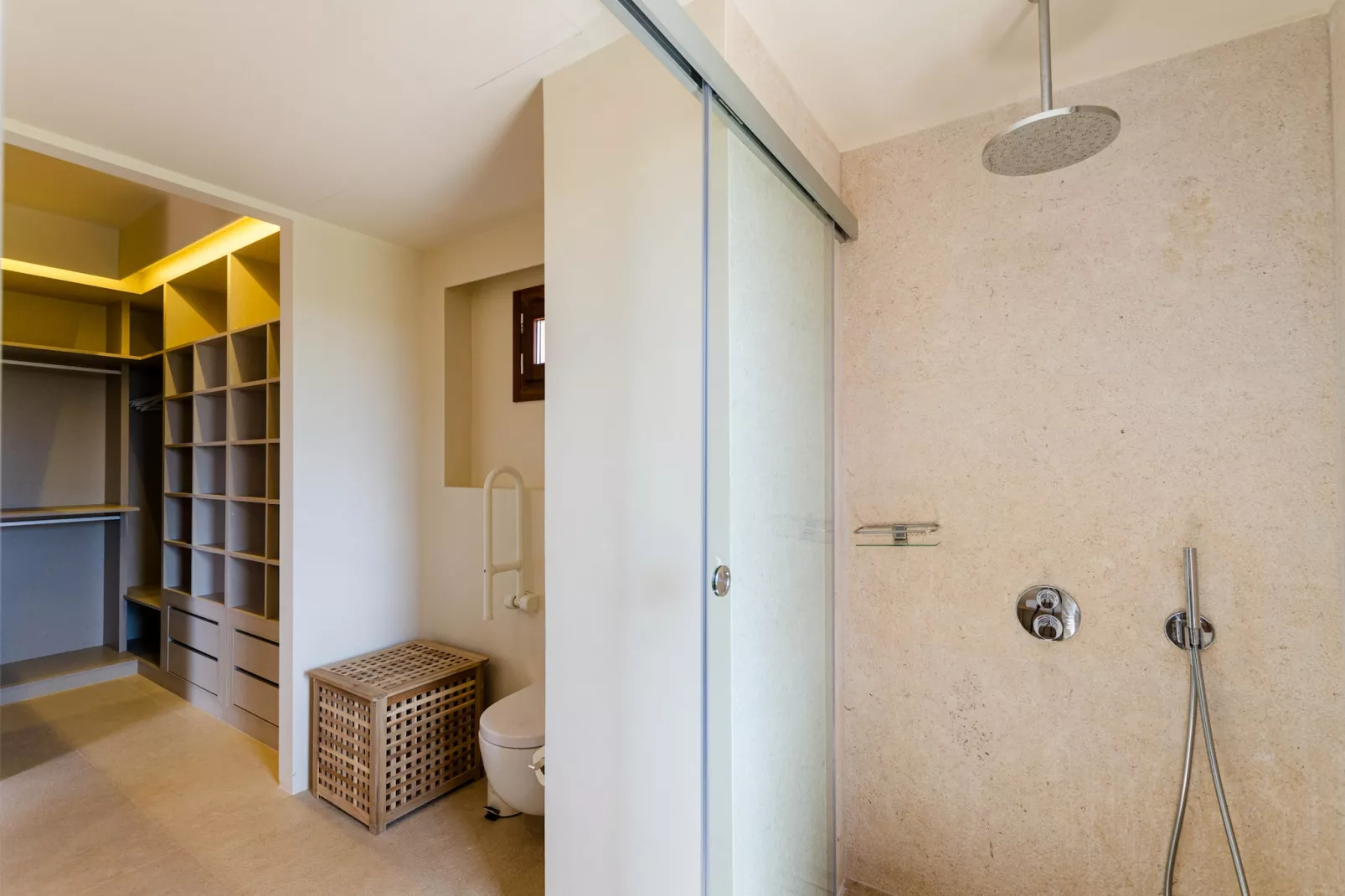 YourHouse Thalassa-Bathroom