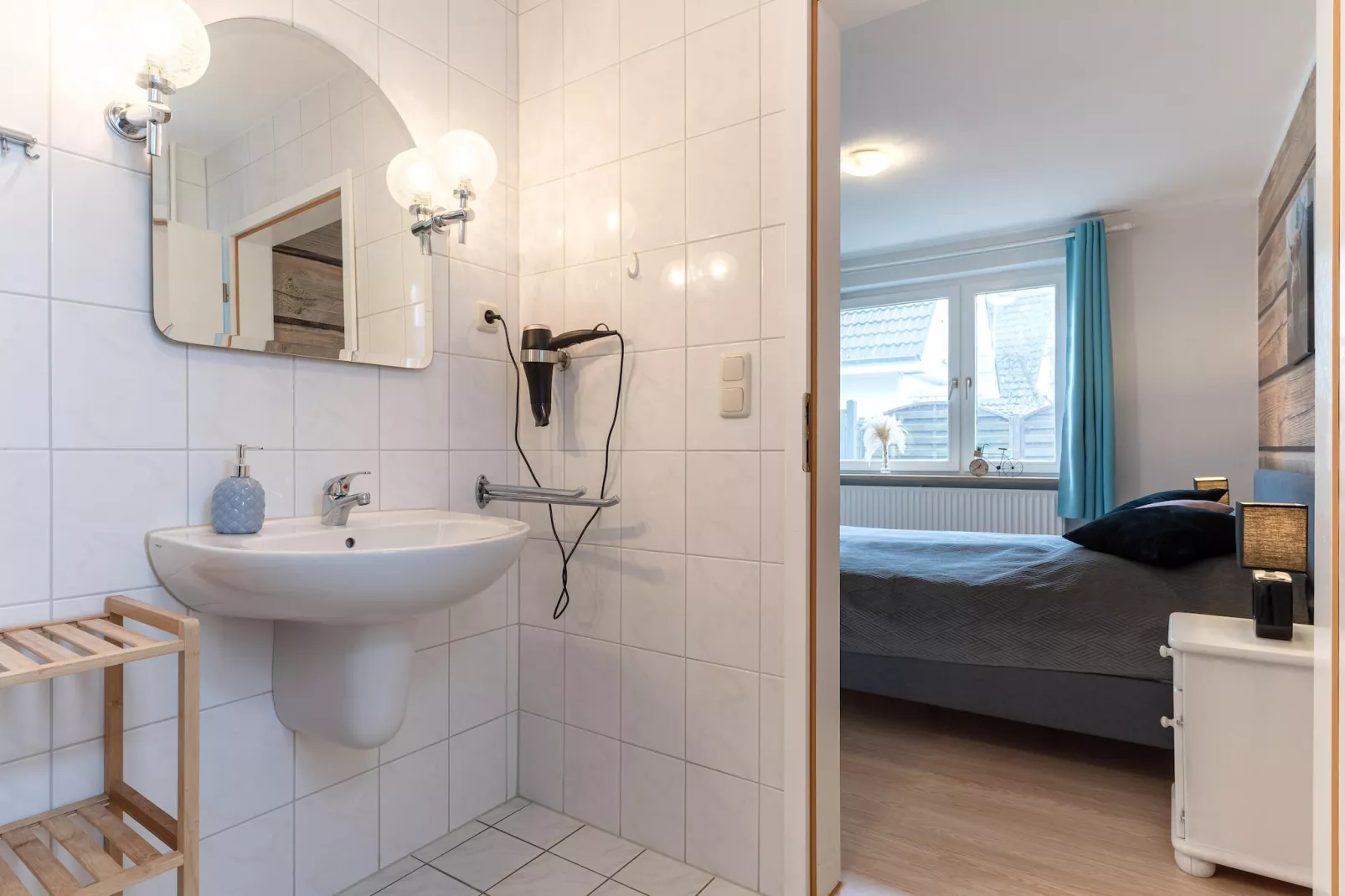 Fewo Malia-Bathroom
