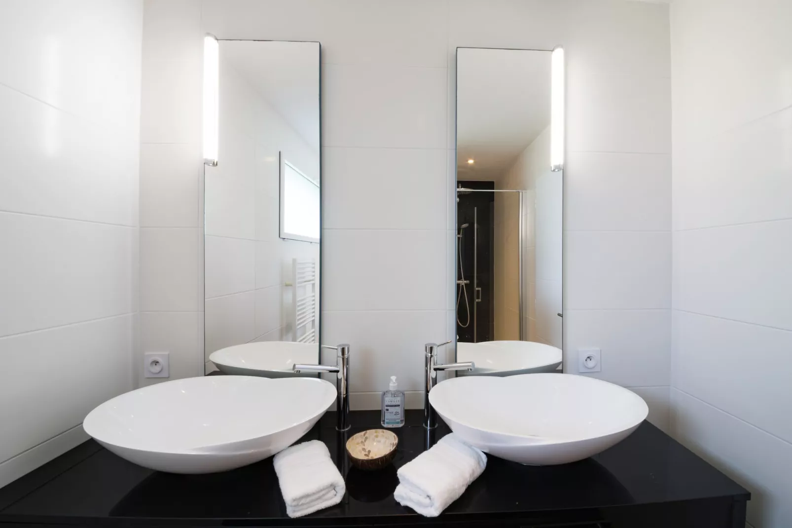 EOR GLAS - Portsall-Bathroom