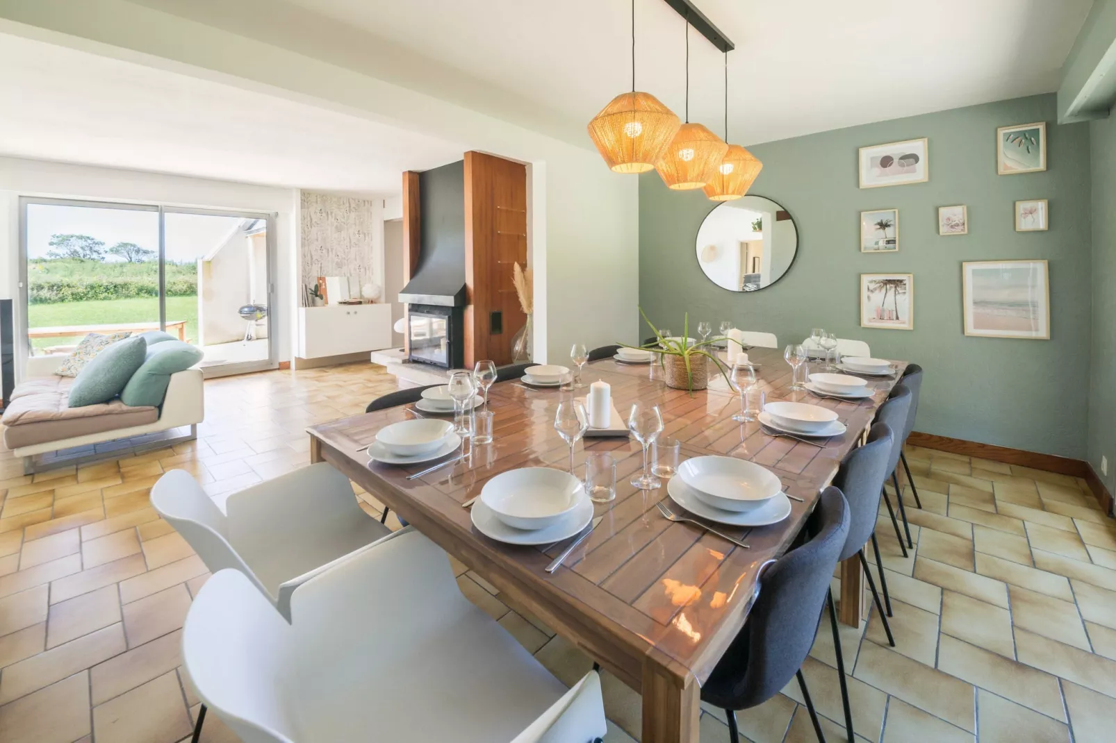 TY AR MENEZ - Landunvez-Dining room