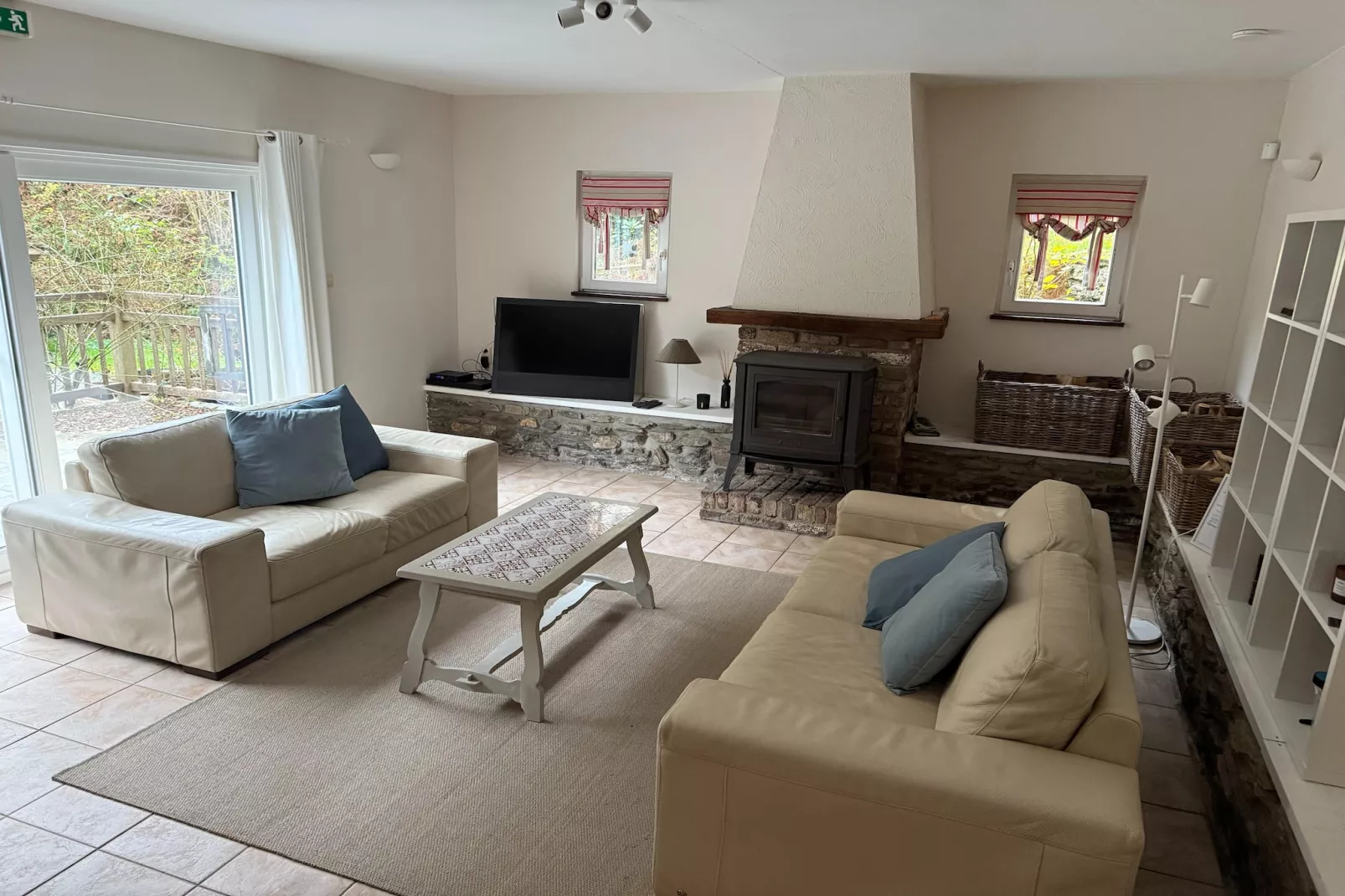 Le Vieux Moulin Bohan-Wohnzimmer