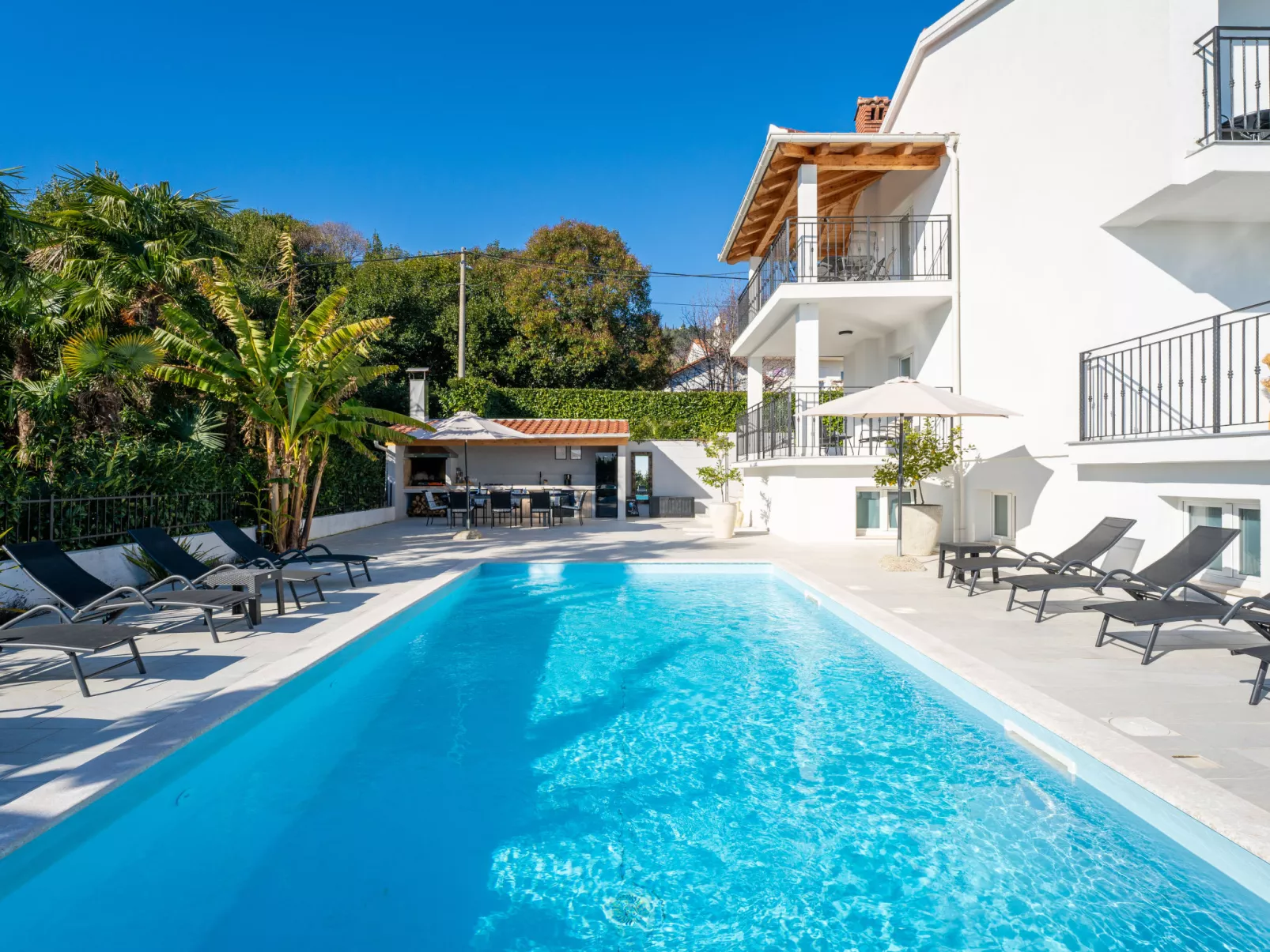 Villa Palma-Outside