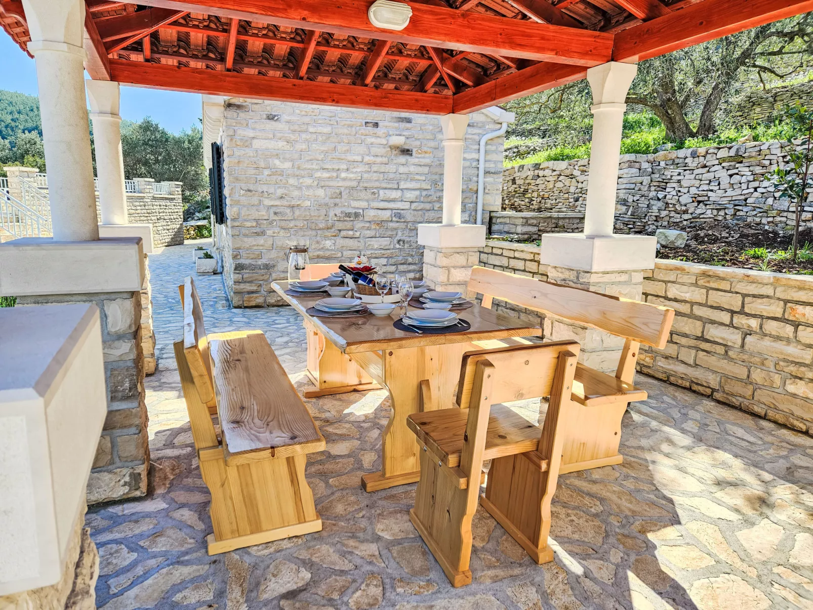 Brankovi Dvori-Outside