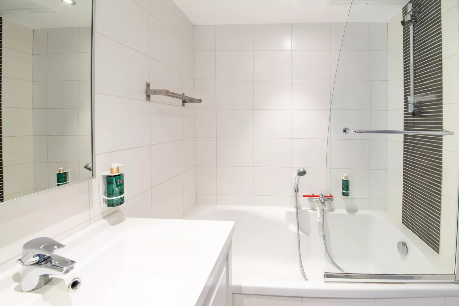 Le Vieux Moulin Bohan-Badezimmer