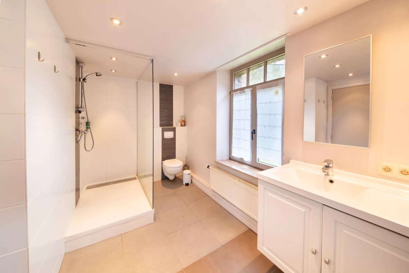 Le Vieux Moulin Bohan-Badezimmer