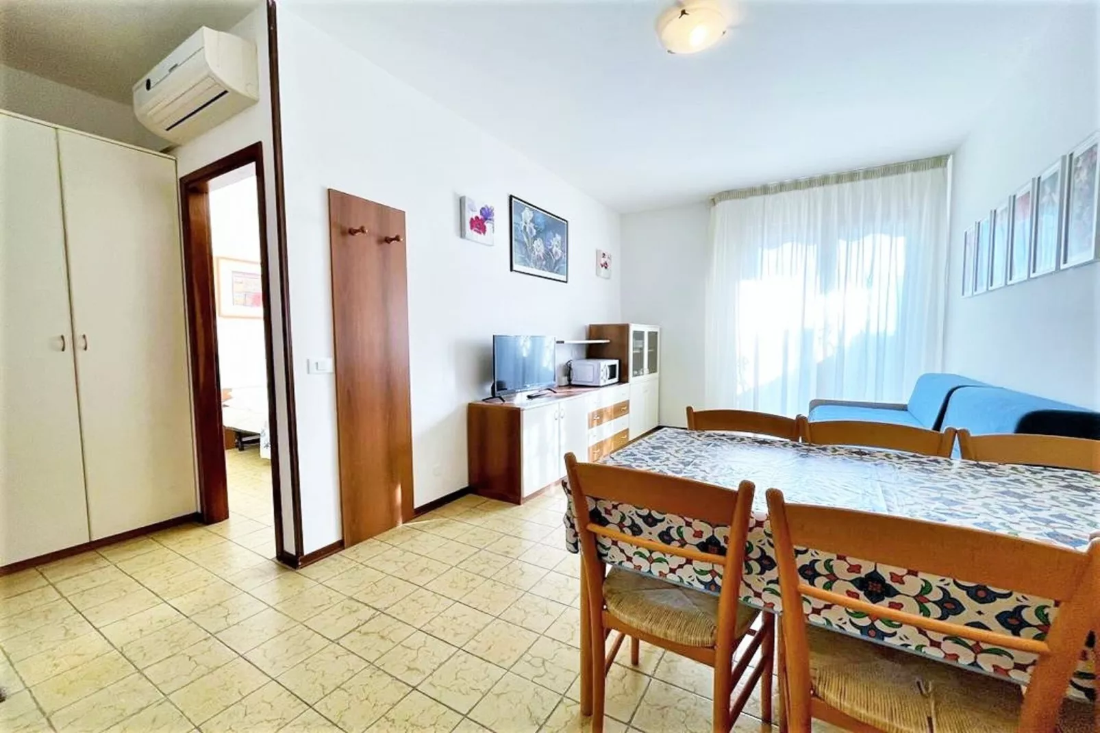 Caravella 34-Bathroom