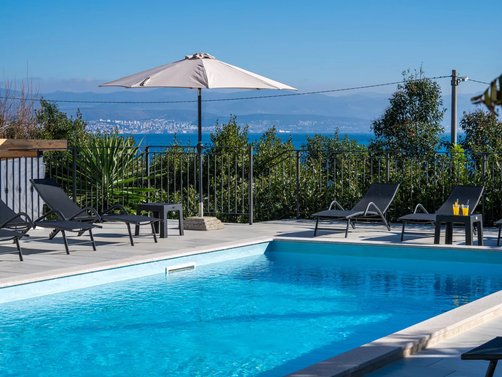 Villa Palma-Outside