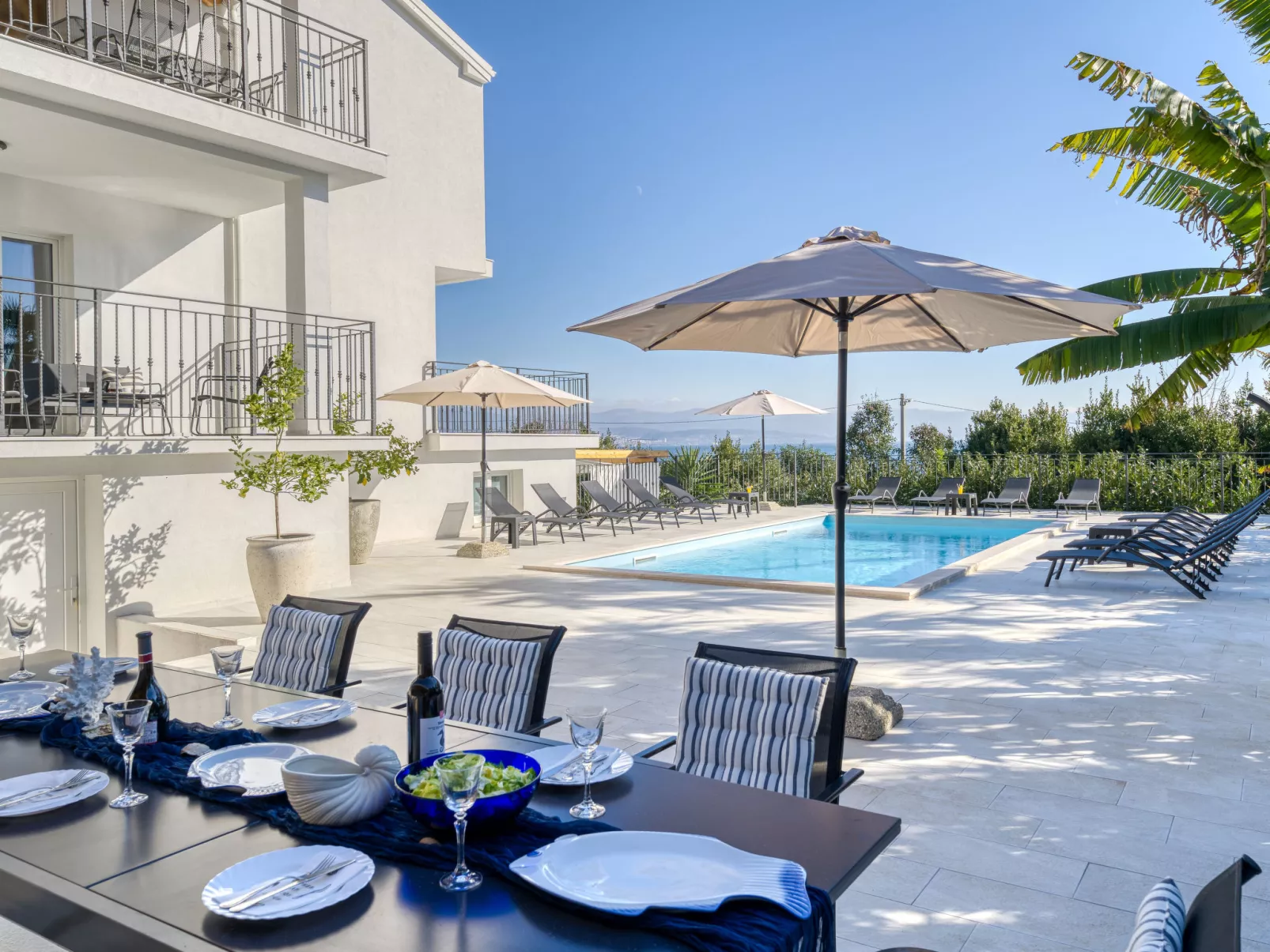 Villa Palma-Outside