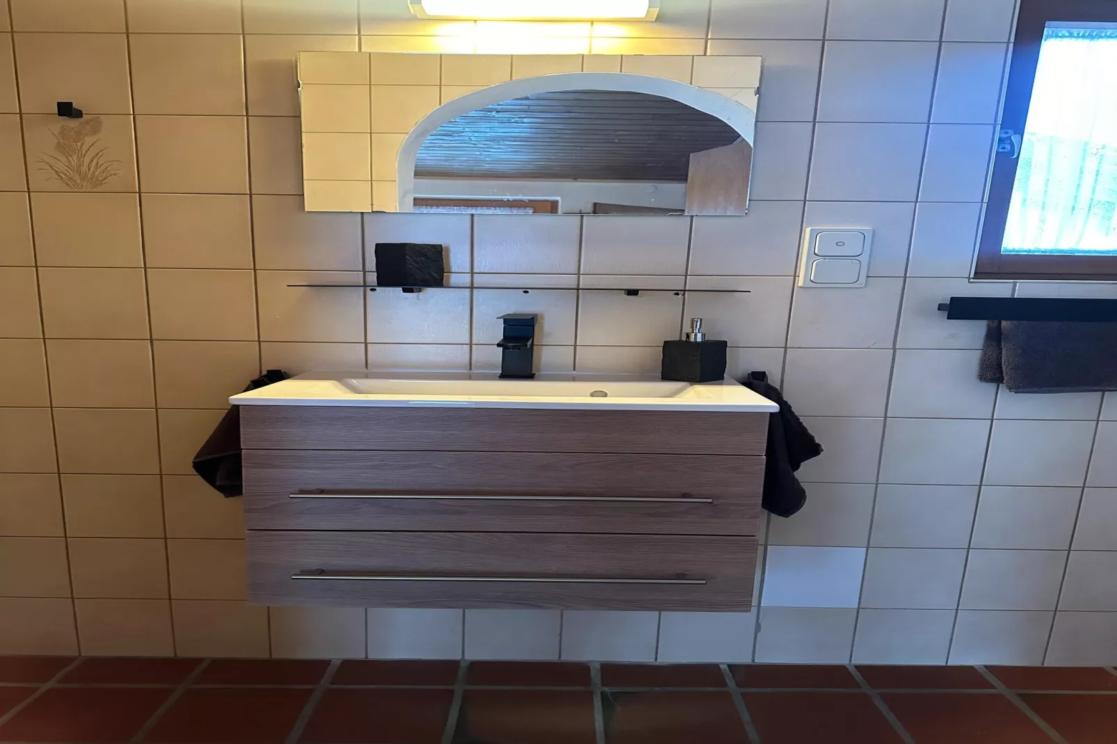 Bungalow in Kitzbühel-Bathroom