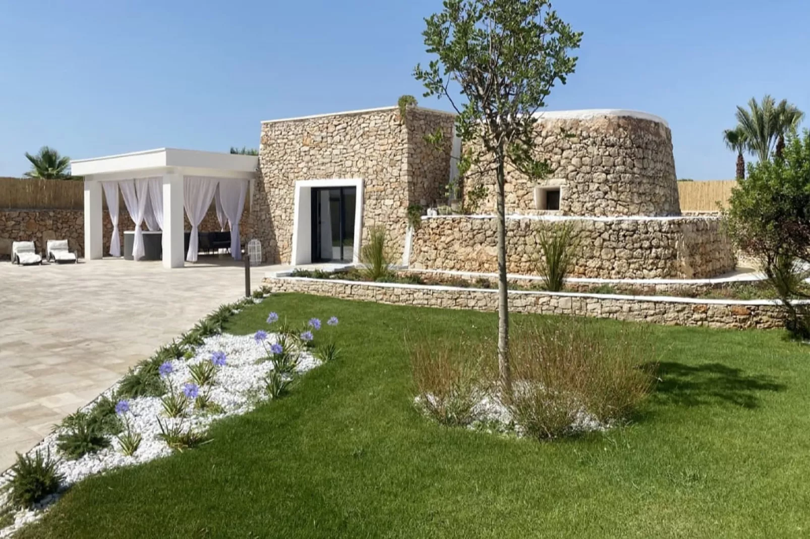 Trullo Marina-Exterior summer
