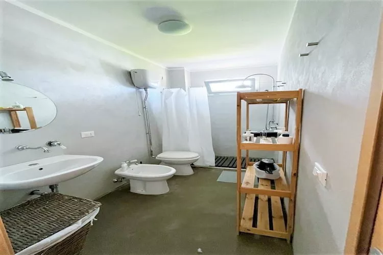 Appartamento La Gisira-Bathroom