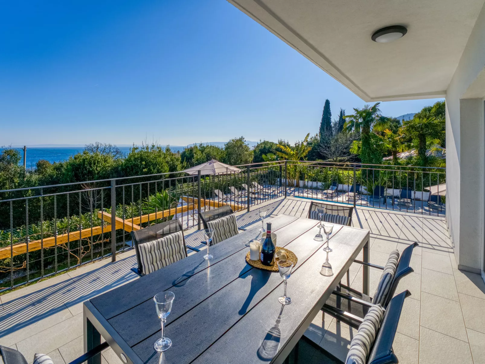 Villa Palma-Outside