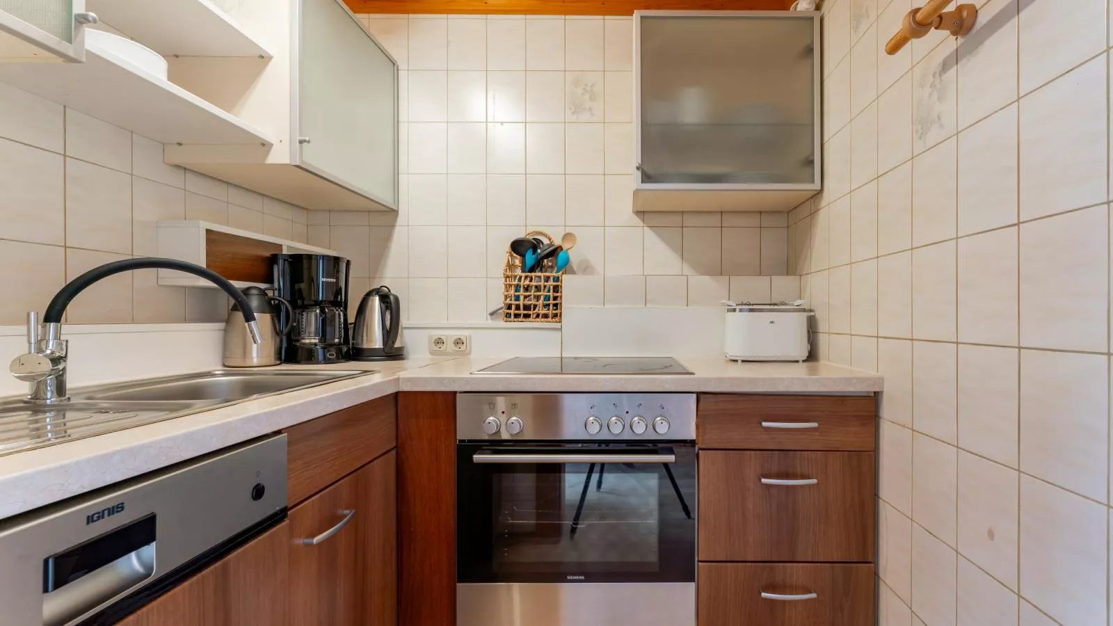 Residenz am Erzbach Top 2A-Kitchen