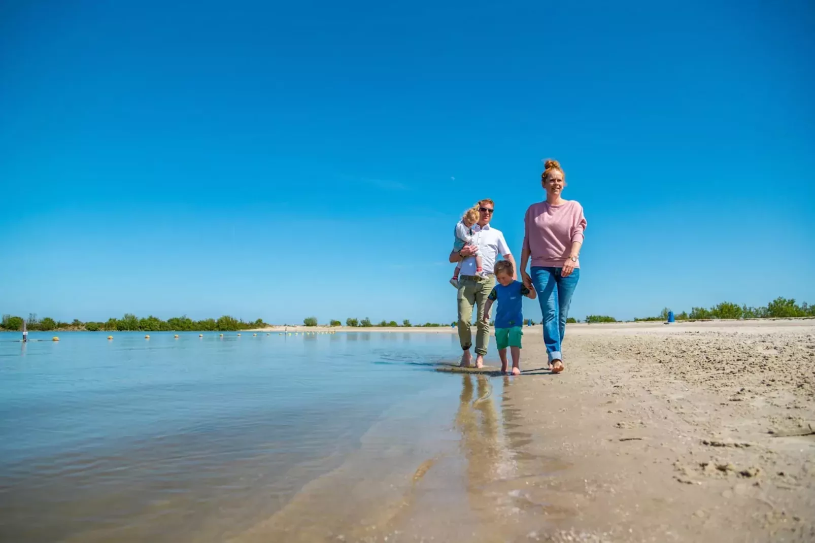 Resort Ijsselmeer 10-Park facilities