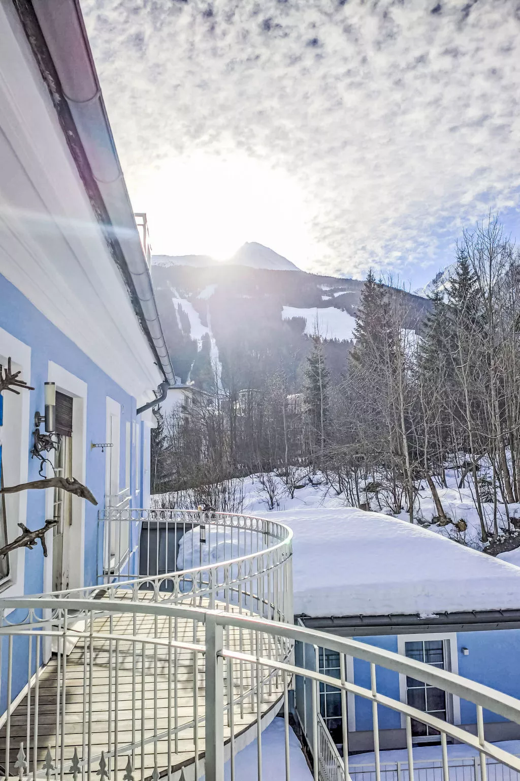 Villa Hiss-Outside