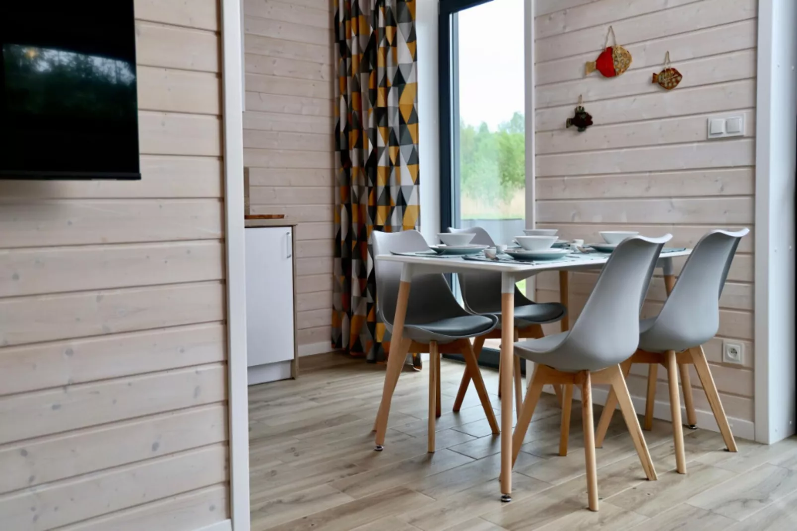 Komfortowy dom wakacyjny bliźniak przy plaży w Stepnicy-Dining room