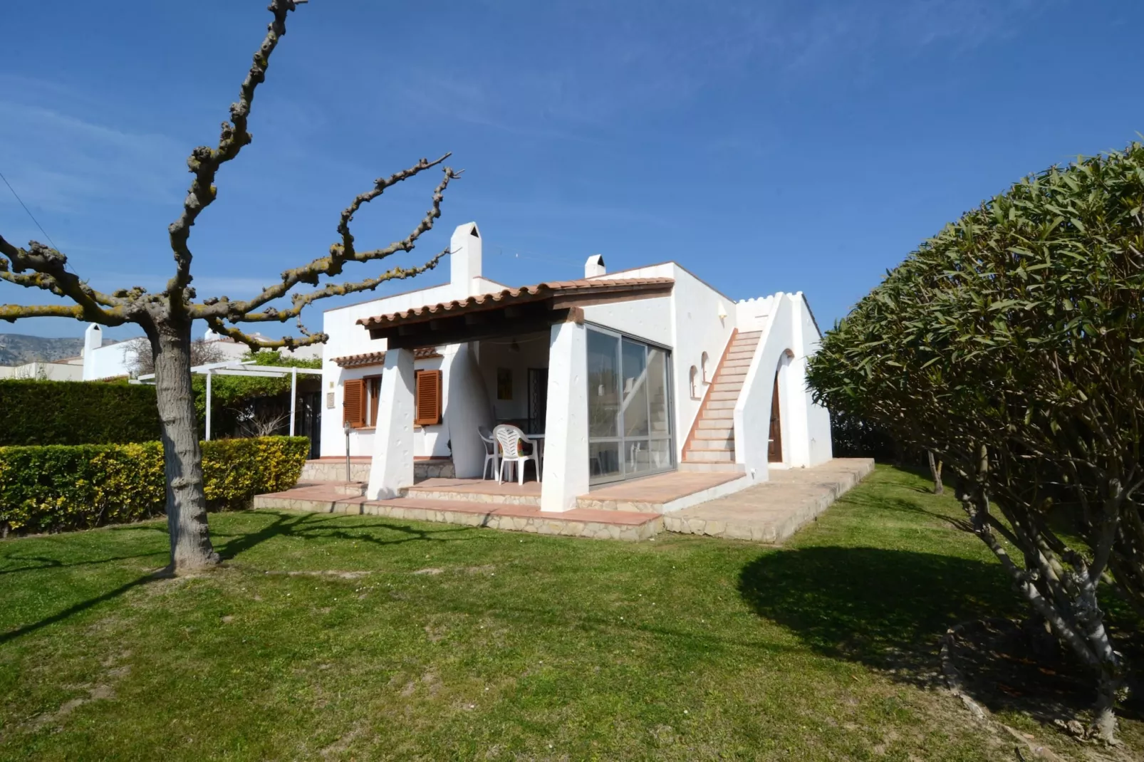 VALL GRAN 03-Exterior summer