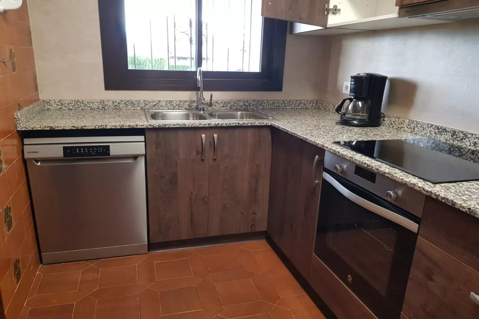 BELL RACO B 25-Kitchen
