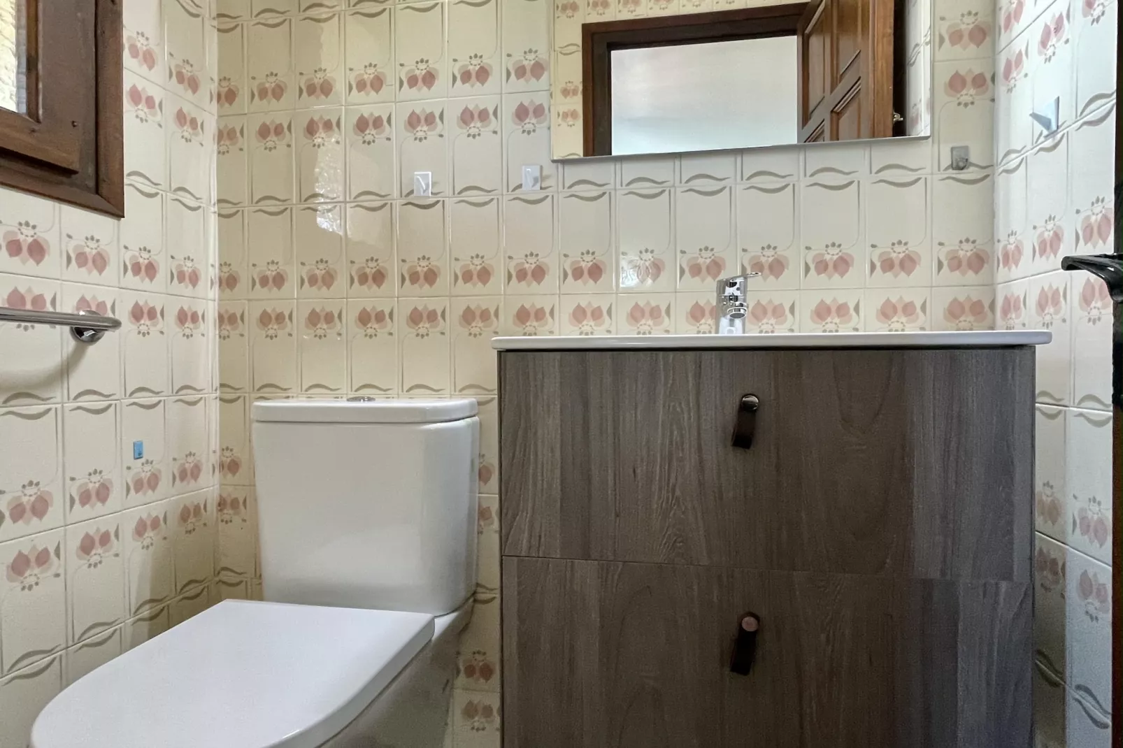 BELL RACO B 25-Bathroom