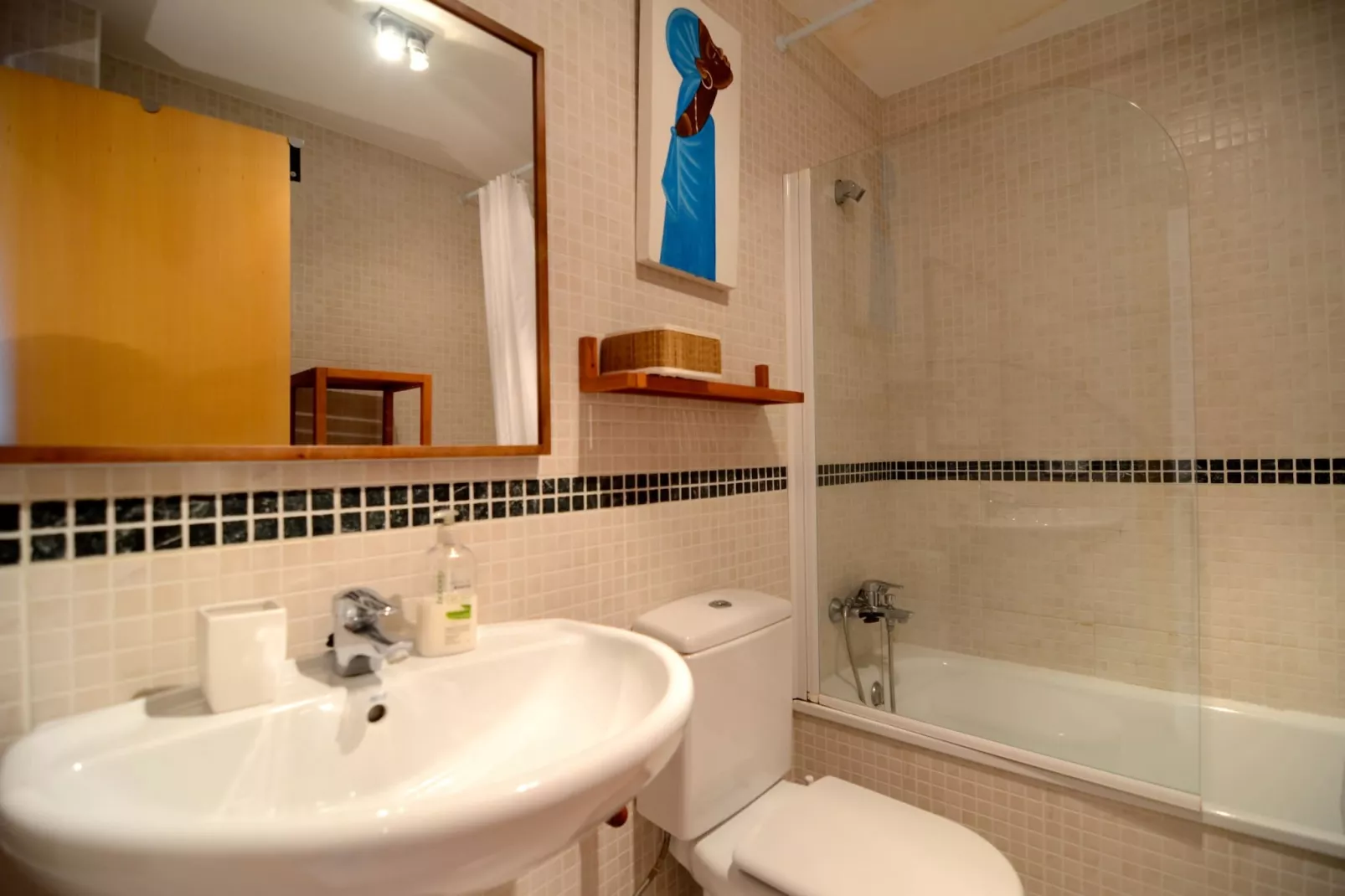 VILLA MEDAS-Bathroom