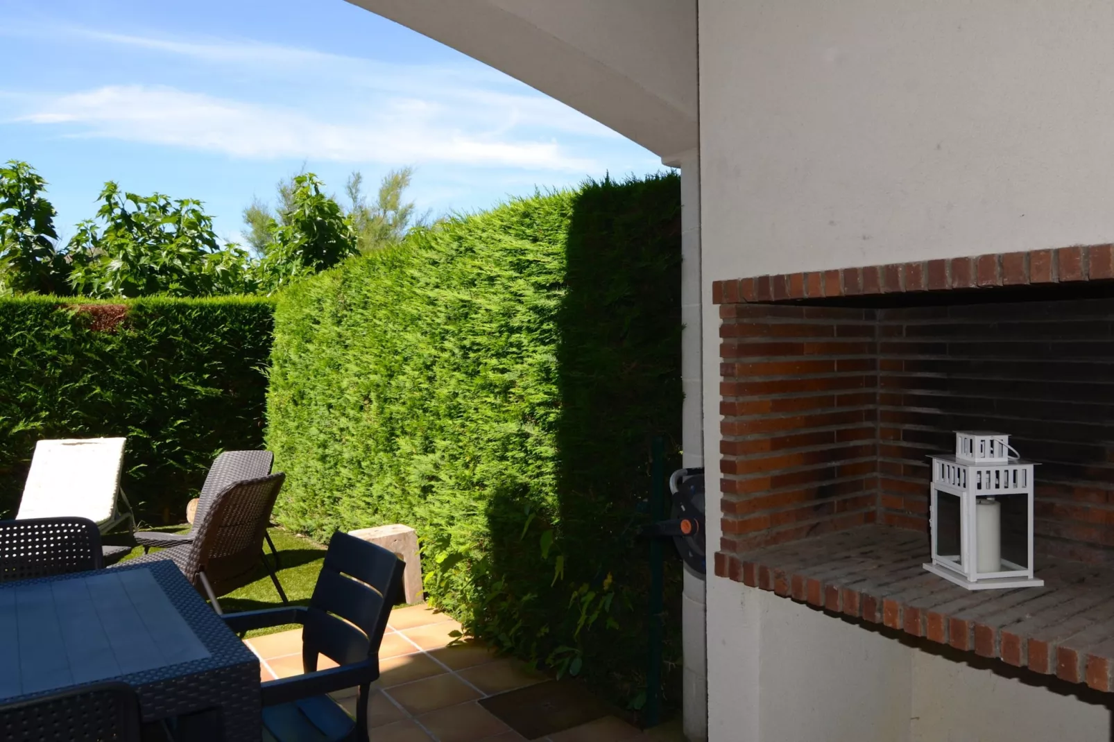 VILLA MEDAS-Terrace balcony