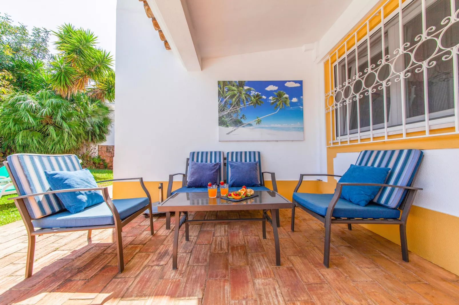Villa Dreams-Living room