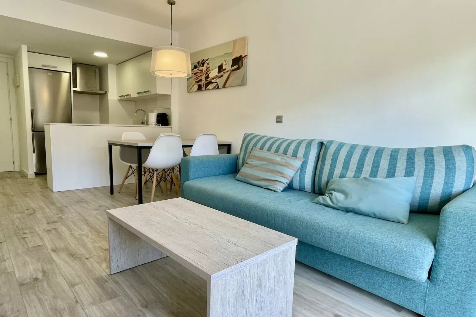 FESTASTAR 211-Living room