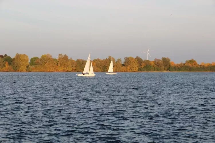 Floating 44 / Boot 5 / 4 Personen-Areas summer 1km