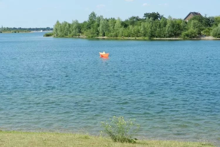 Floating 44 / Boot 7 / 4 Personen-Areas summer 5km