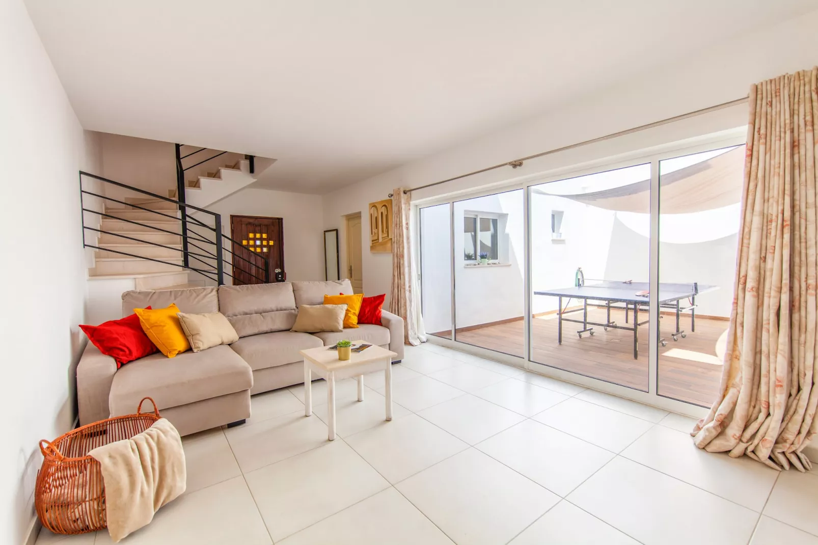 Villa Laiya-Living room