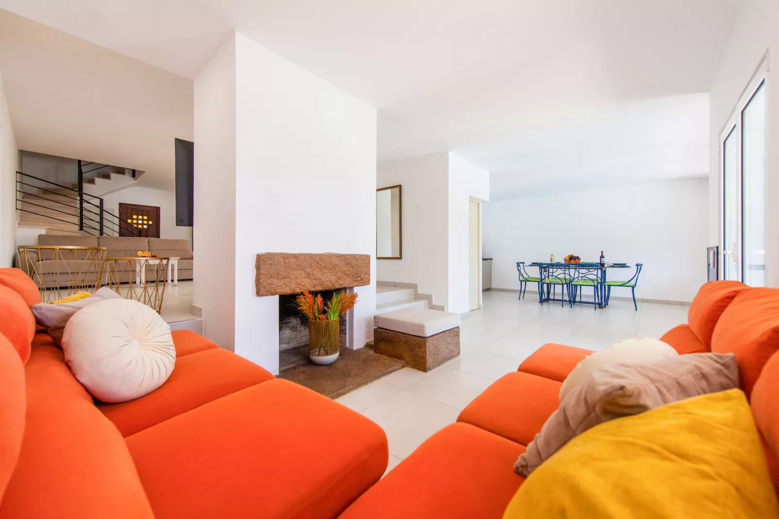 Villa Laiya-Living room