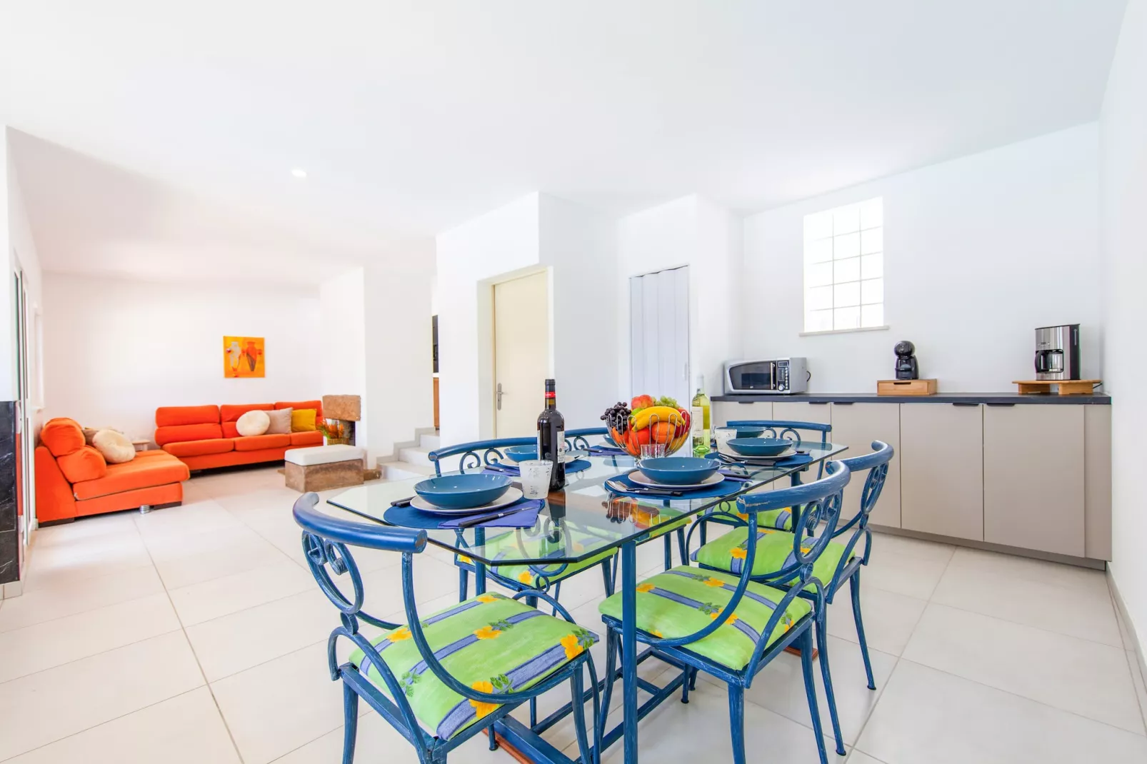 Villa Laiya-Dining room