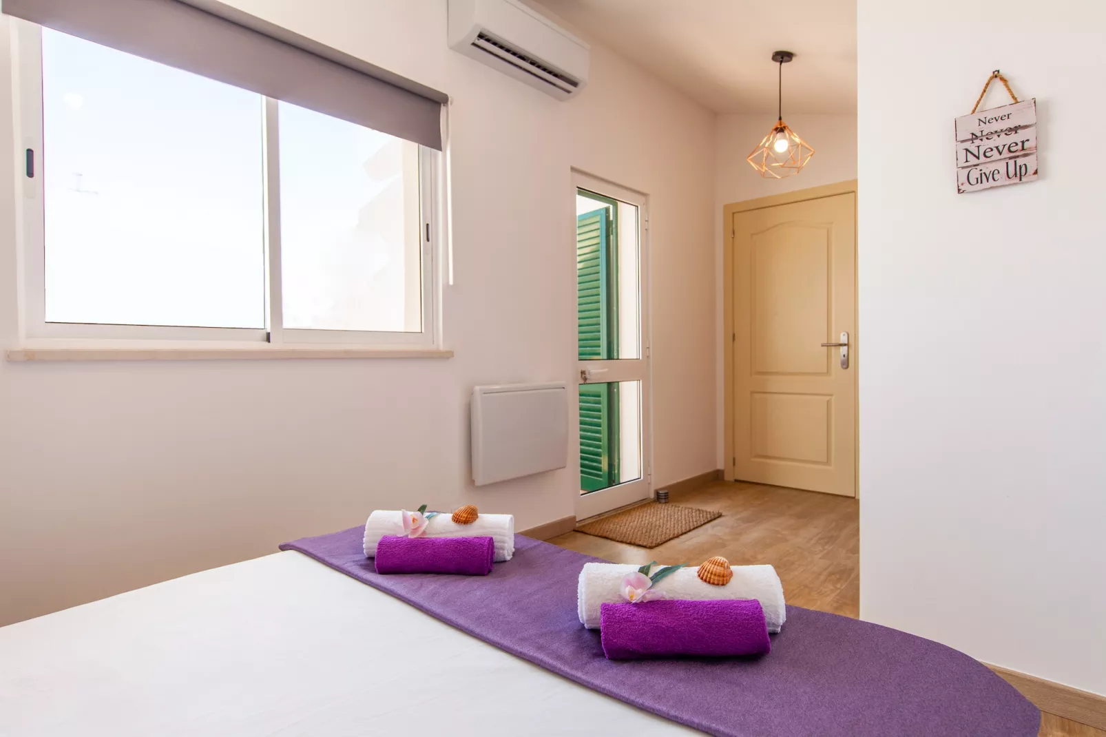 Villa Laiya-Bedroom