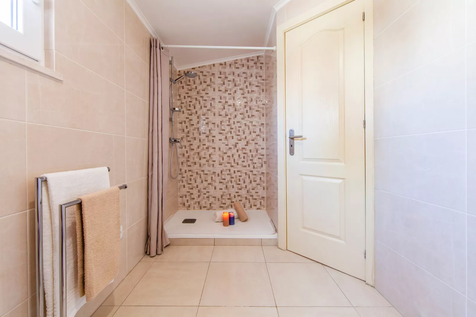 Villa Laiya-Bathroom