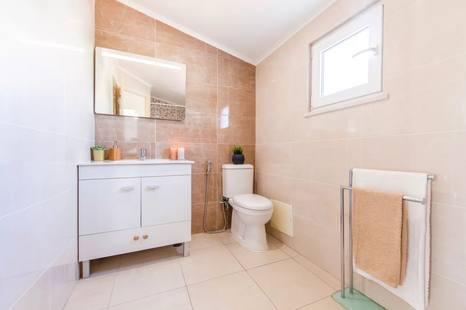 Villa Laiya-Bathroom