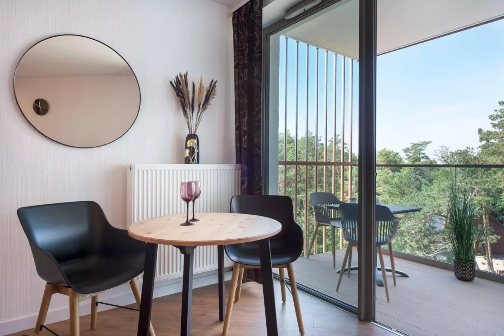 Apartament Pinea Nr 521 dla 3 osób-Dining room