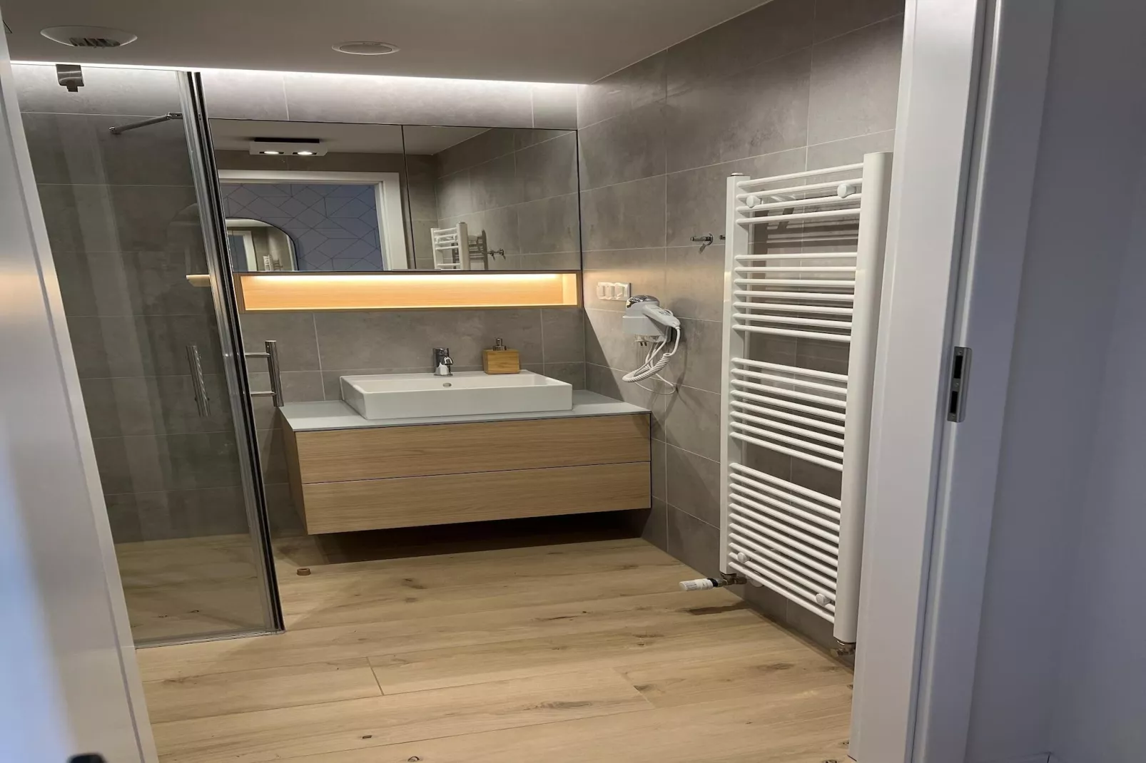 Apartament Pinea Nr 521 dla 3 osób-Bathroom