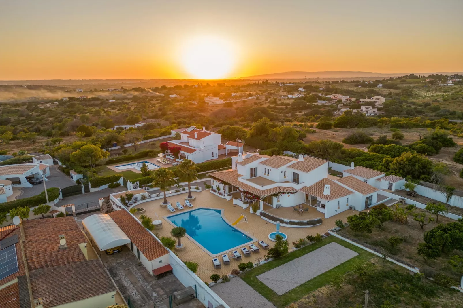 Villa Serena-Exterior summer