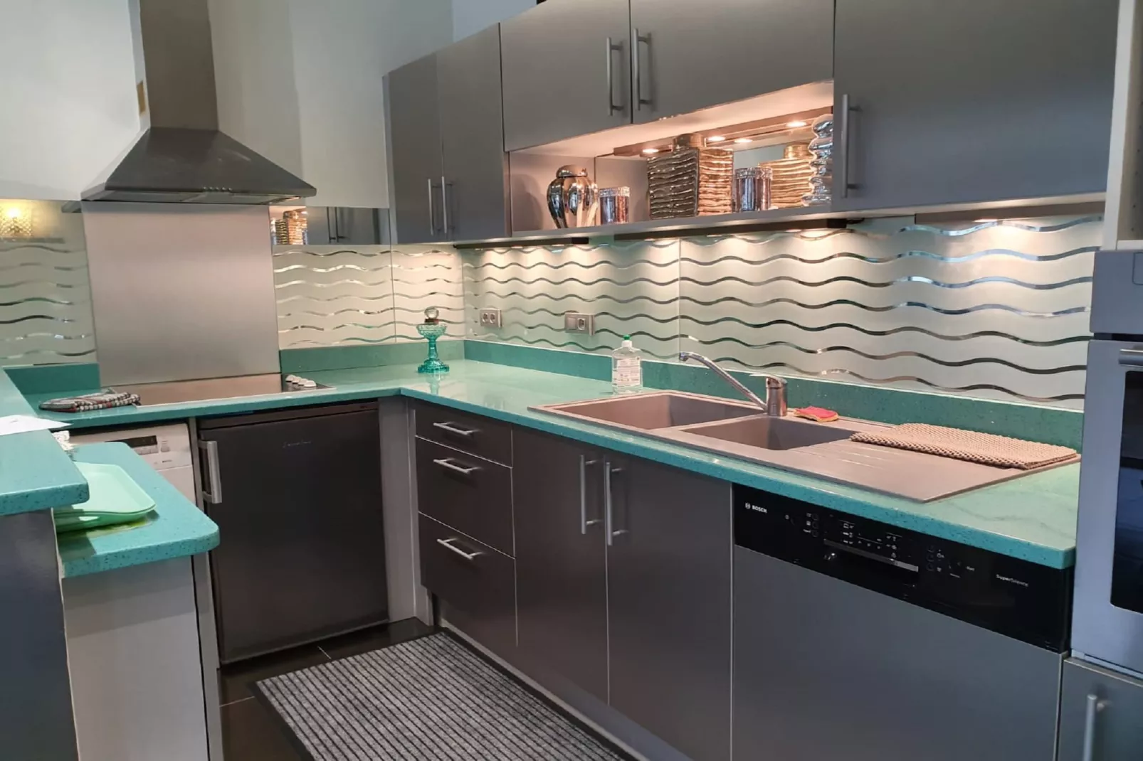 Le Petit Jardin-Kitchen