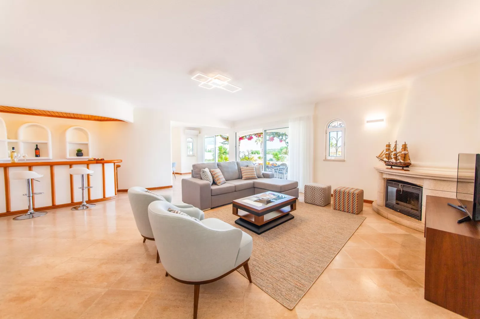 Villa Serena-Living room