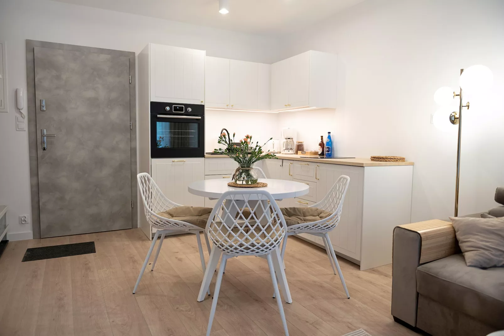 Apartament Powst Wlkp 16C/9 Pobierowo-Salle à manger